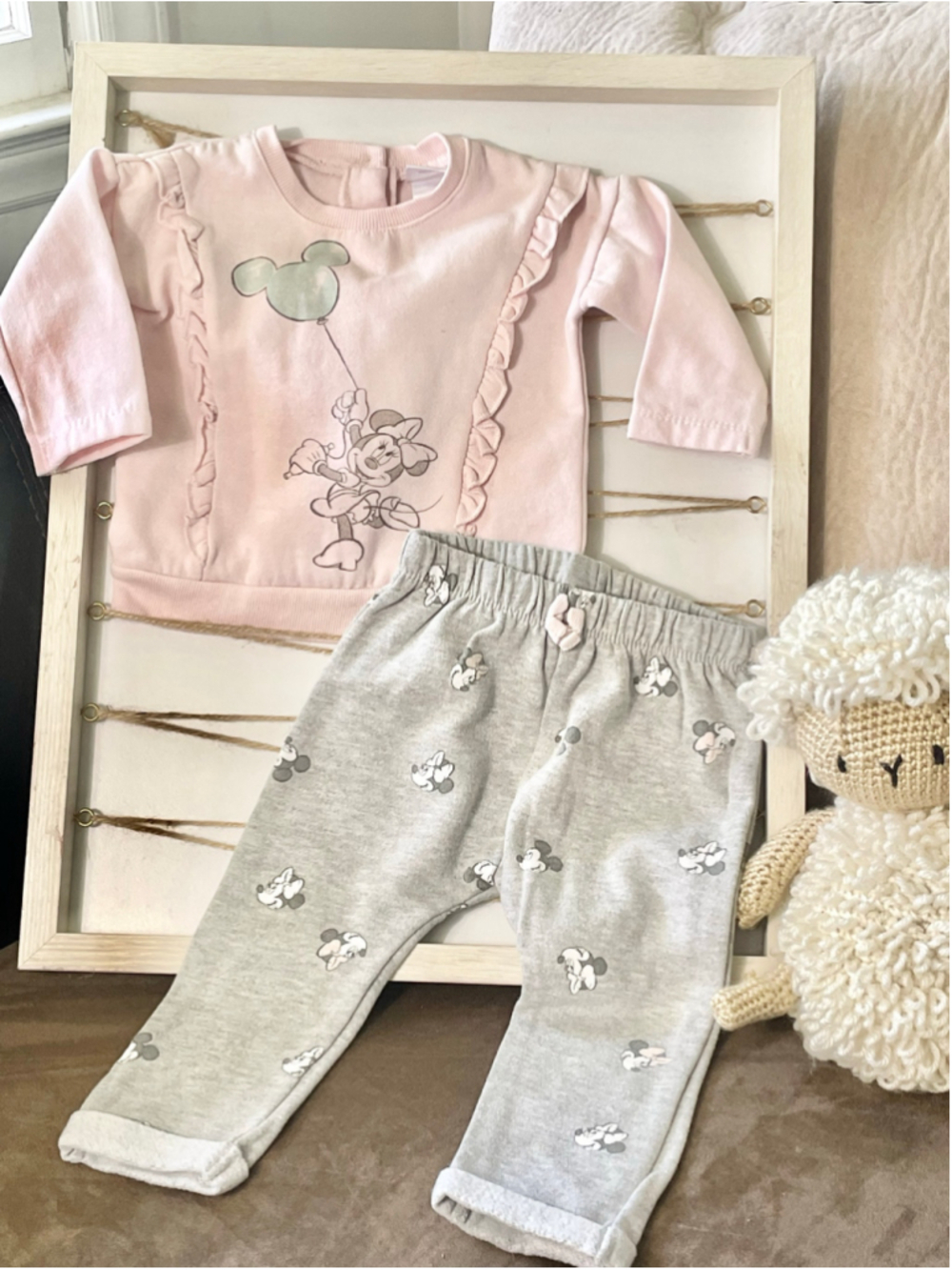 Disney Baby Minnie Mouse Pink Ruffle Sweatshirt & Grey Jogger Pant Set 12 Months